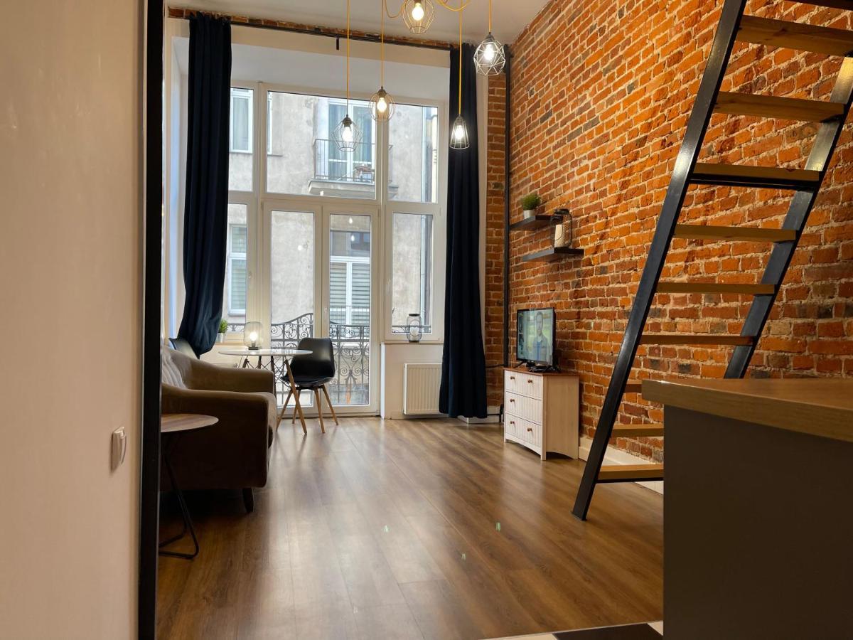罗兹Urokliwy Loft W Ncl Kamienica Vabank Nr 18公寓 外观 照片